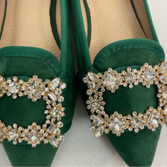 BEAUTIFUL SUEDE FLATS WITH BLING    NEW IN BOX - Picture 5 of 11